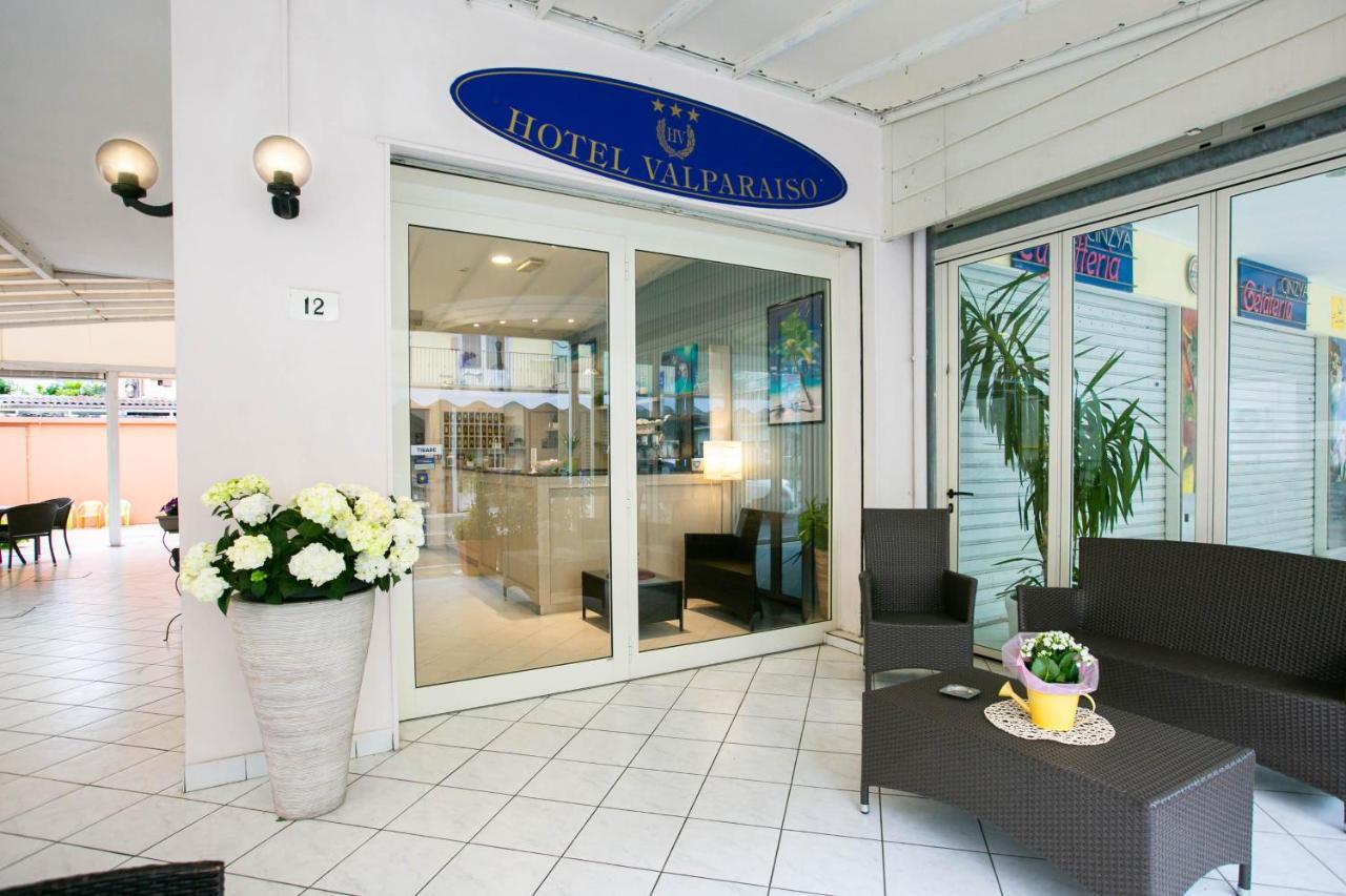Hotel Valparaiso Rimini Exterior photo
